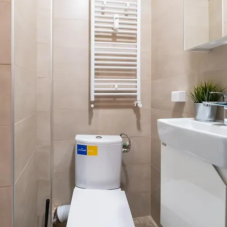Orange Friendly Near Vitosha Blvd Apartment *