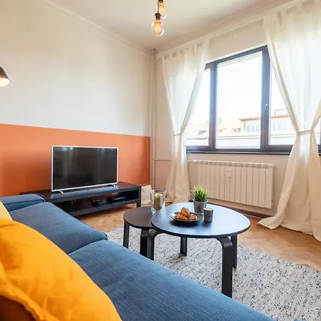 Orange Friendly Near Vitosha Blvd *
