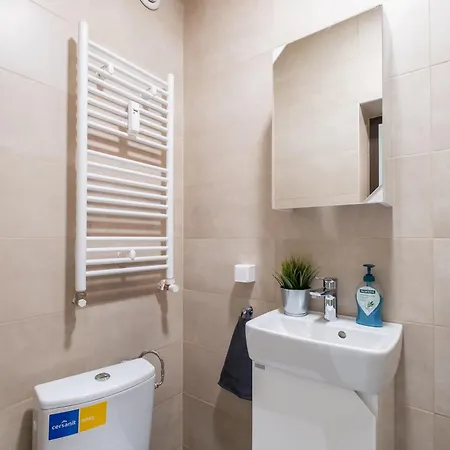 Апартаменты Orange Friendly Near Vitosha Blvd *